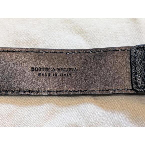 Bottega Veneta Flap Belt Bag Intrecciato Nappa Leather in Nero Black Small Posh - Picture 4 of 12